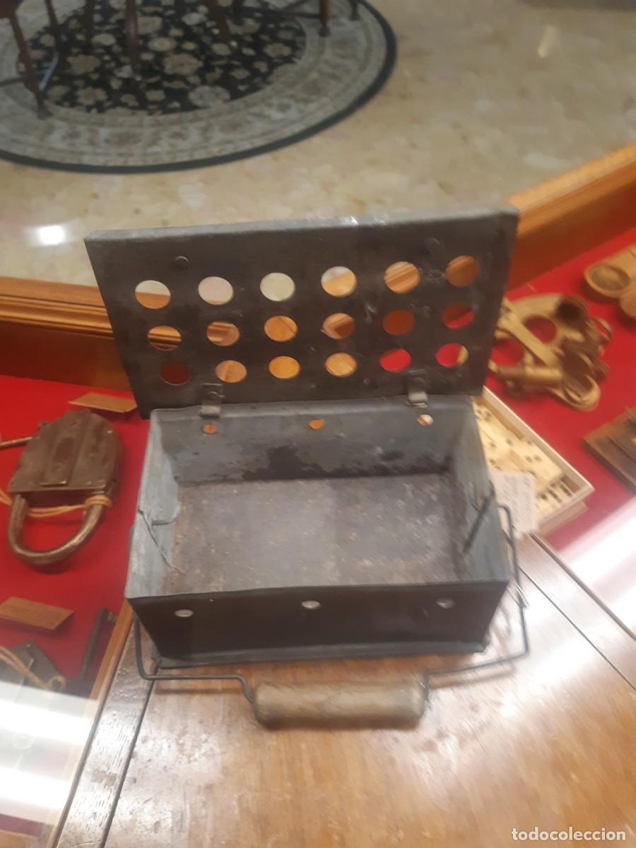 Antig&uuml;edades: BRASERO PARA PONER EN EL PUPITRE. - Foto 3