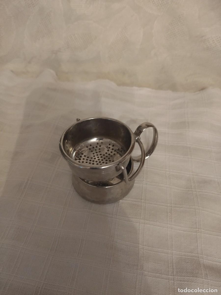 Antig&uuml;edades: Colador de t&eacute; giratorio de inox. - Foto 3