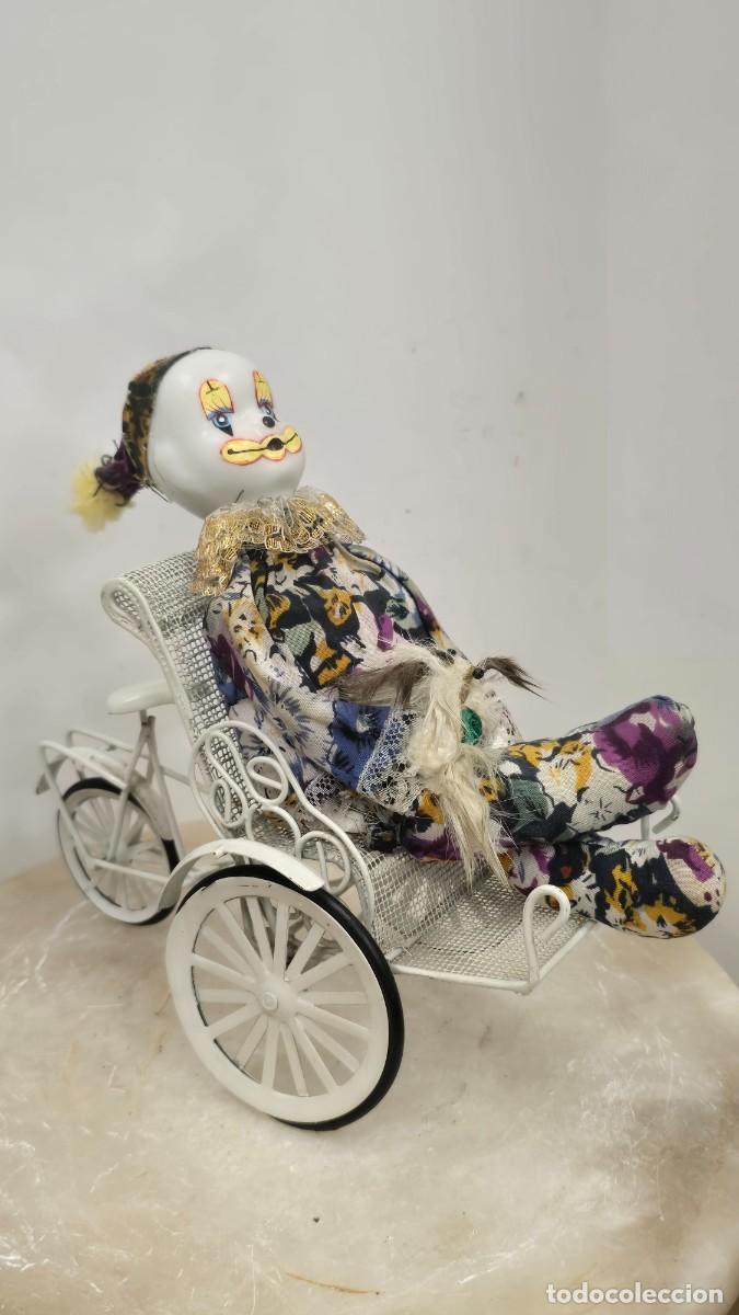Antig&uuml;edades: Payaso en bici-silla - Foto 4