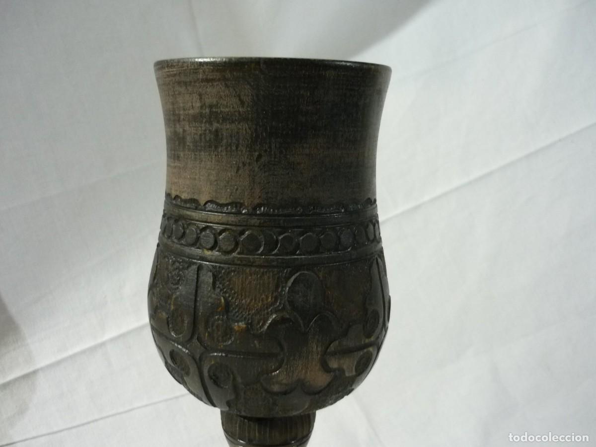 Antig&uuml;edades: Copa grande tallada en madera - Foto 3