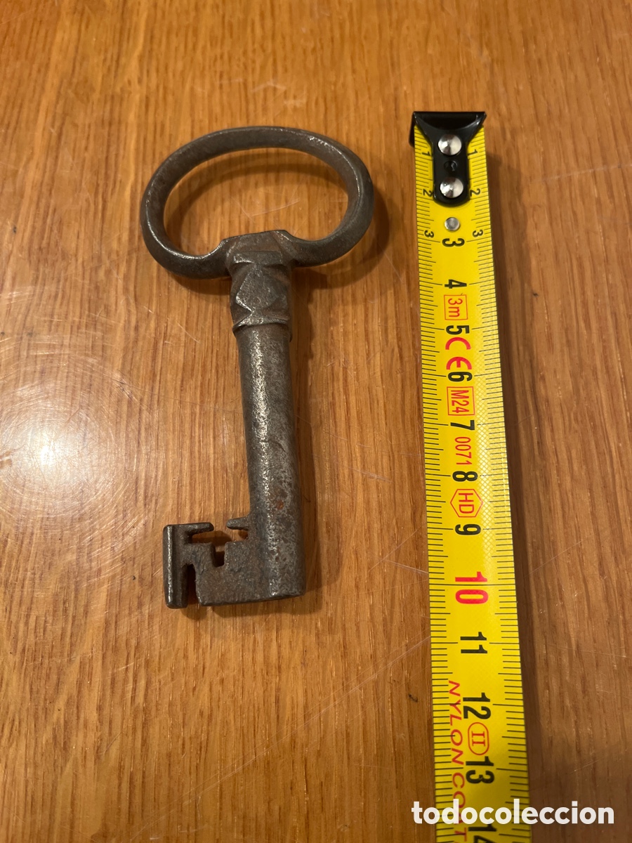 Antig&uuml;edades: Llave siglo XIX de colecci&oacute;n - Foto 1