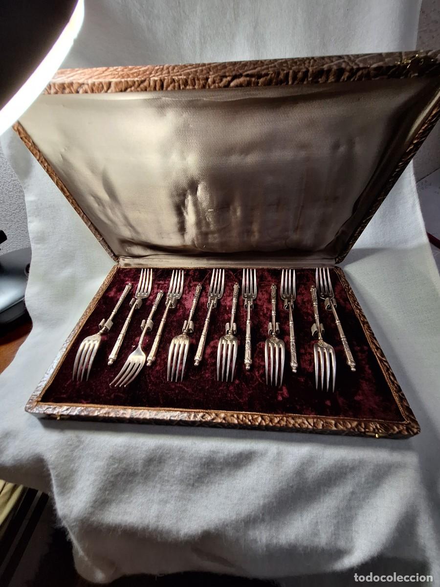 Antig&uuml;edades: Antiguos tenedores de plata. - Foto 1
