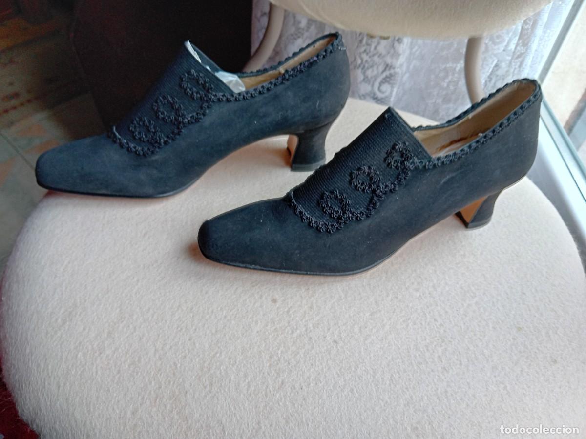 Antig&uuml;edades: Zapatos negros marca Comarelli n 35 - Foto 4