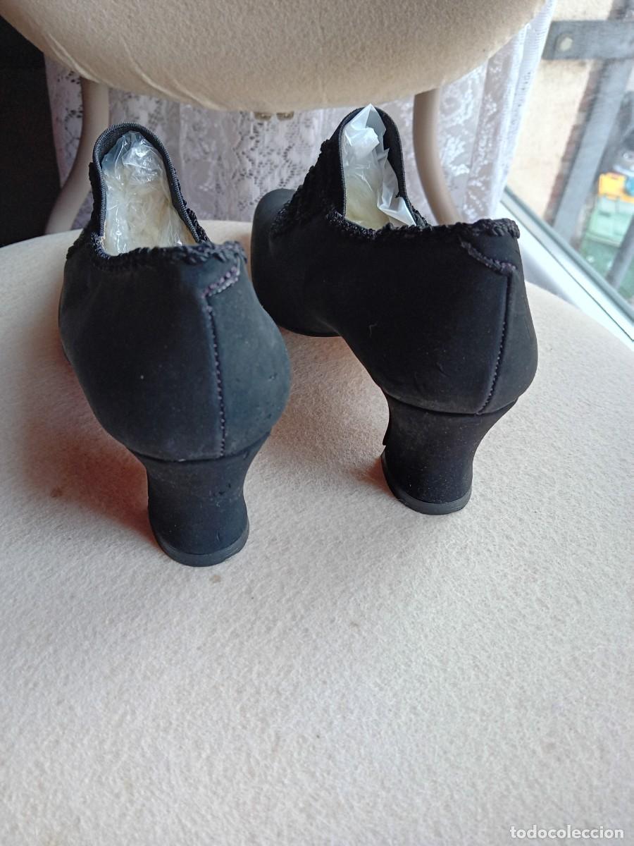 Antig&uuml;edades: Zapatos negros marca Comarelli n 35 - Foto 5