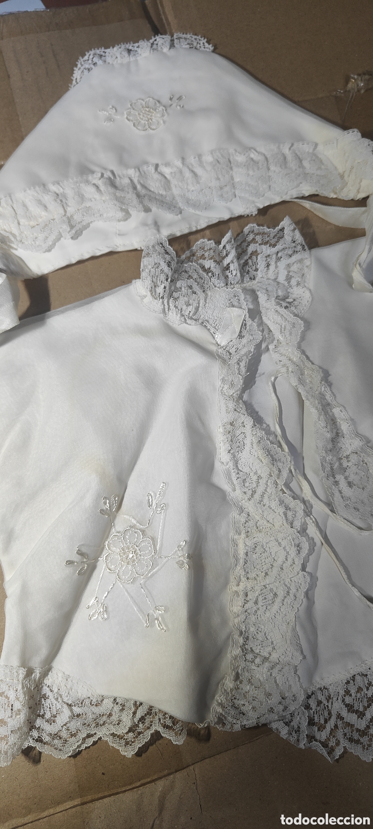 Antig&uuml;edades: ROPA DE BAUTISMO GORRITO Y BLUSITA - Foto 2