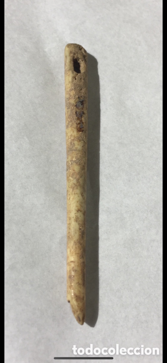 Antig&uuml;edades: Aguja Romana. Hueso. Siglo I-II d. de C.