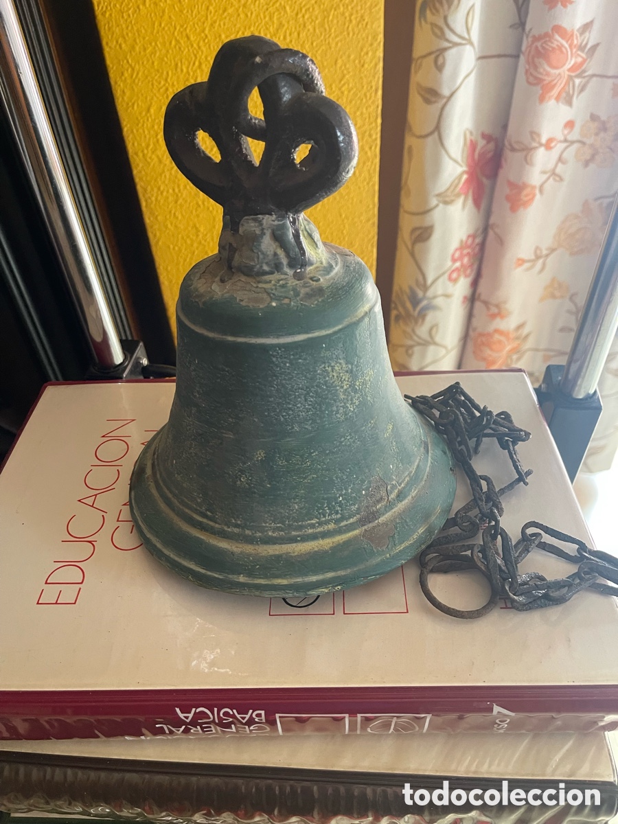 Antiquit&eacute;s: BONITA CAMPANA ANTIGUA