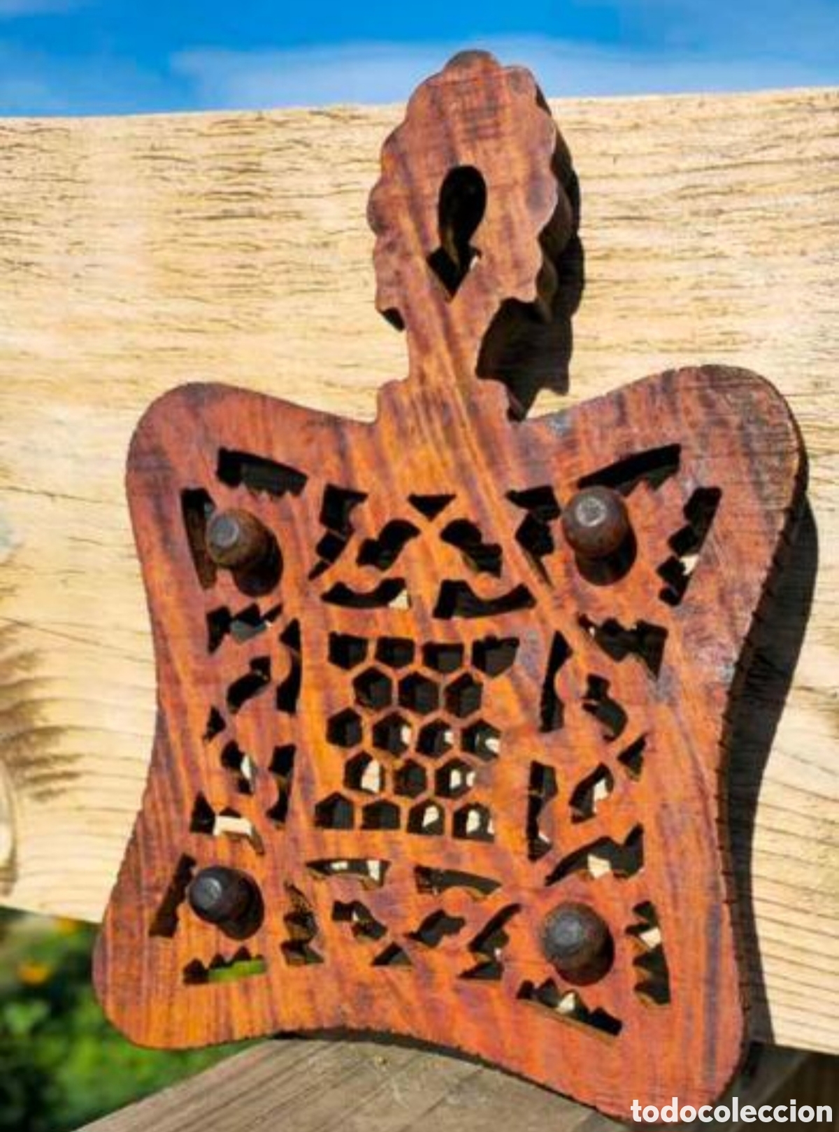 Antig&uuml;edades: Salvamanteles madera - Foto 2