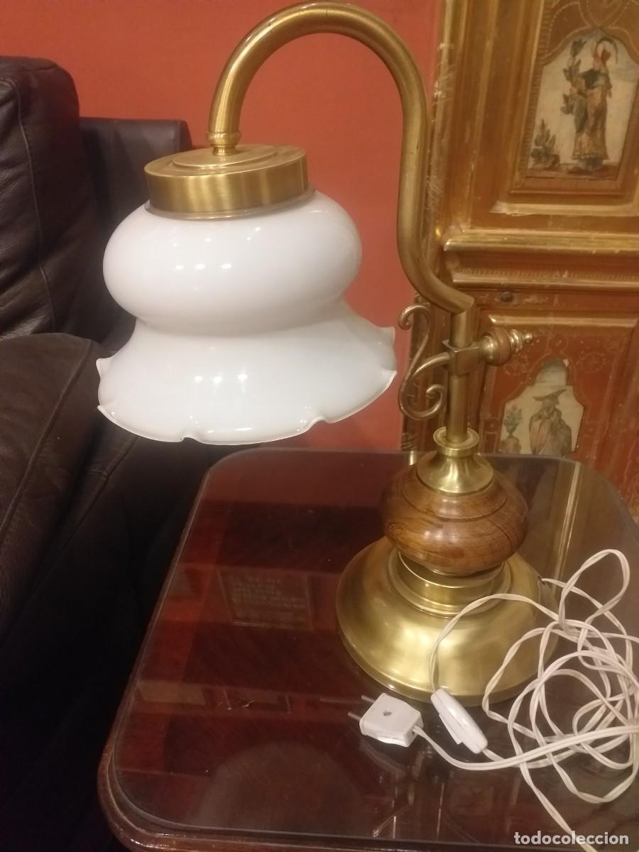 Antig&uuml;edades: L&aacute;mpara modernista con gran tulipa - Foto 1