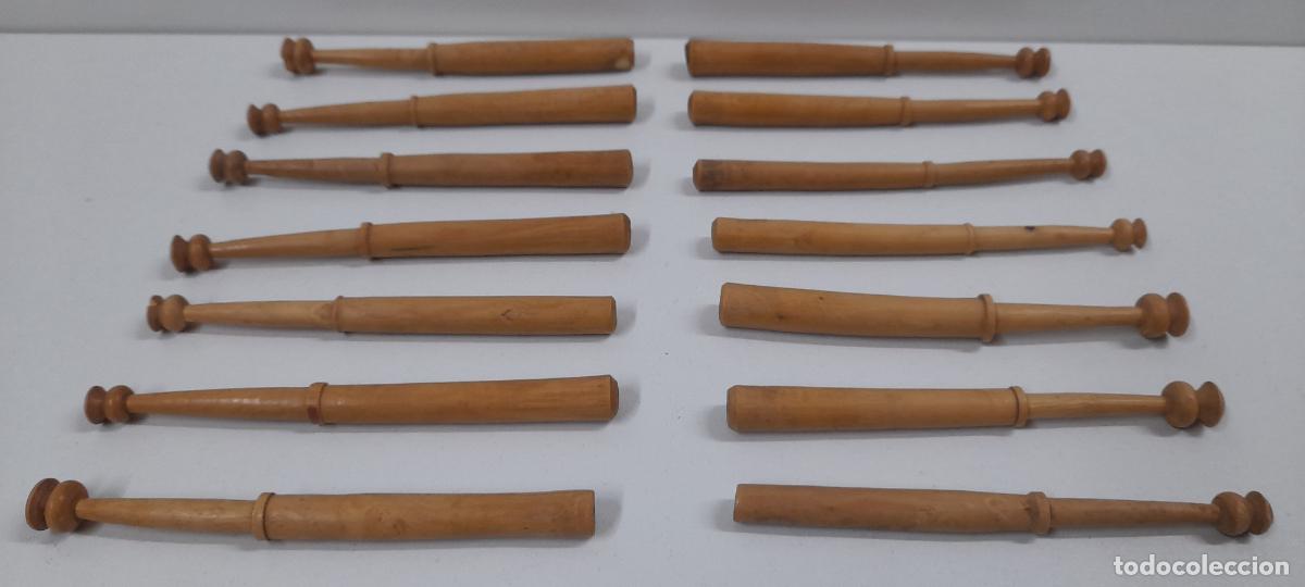 Antig&uuml;edades: BOLILLOS ANTIGUOS EN MADERA - Foto 3