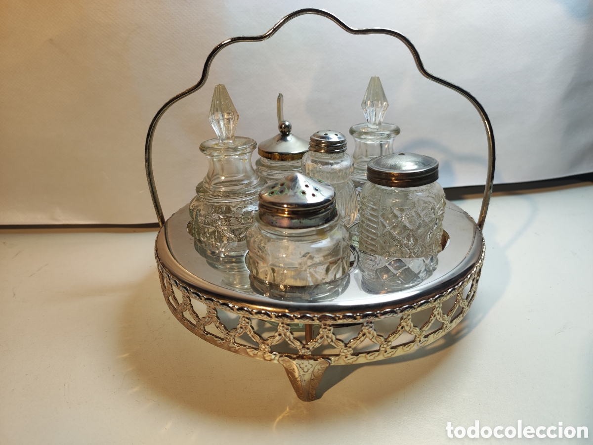 Antig&uuml;edades: Comboy de cristal y metal plateado - Foto 1