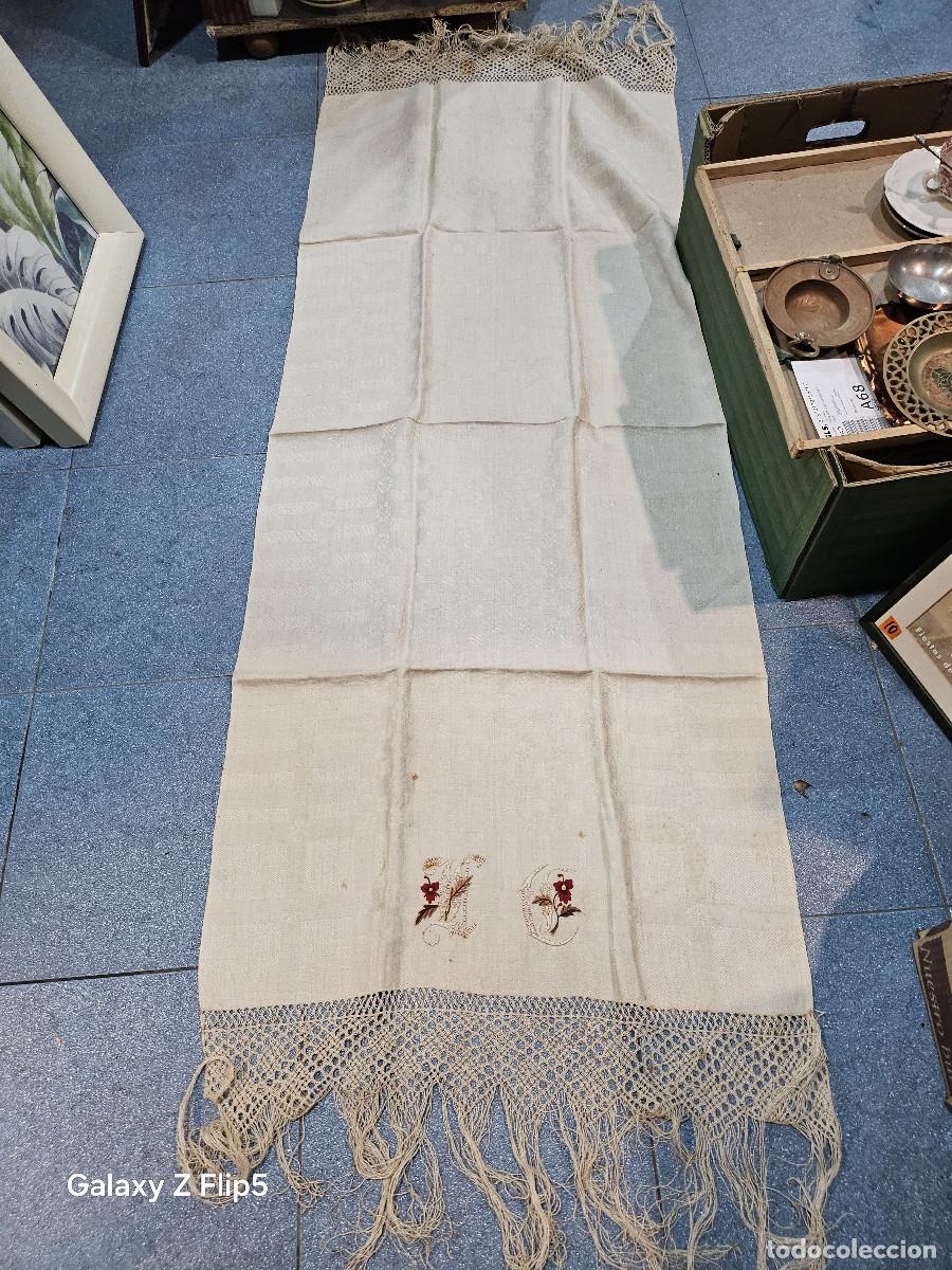 Antig&uuml;edades: ropa toalla antigua bordada - Foto 1
