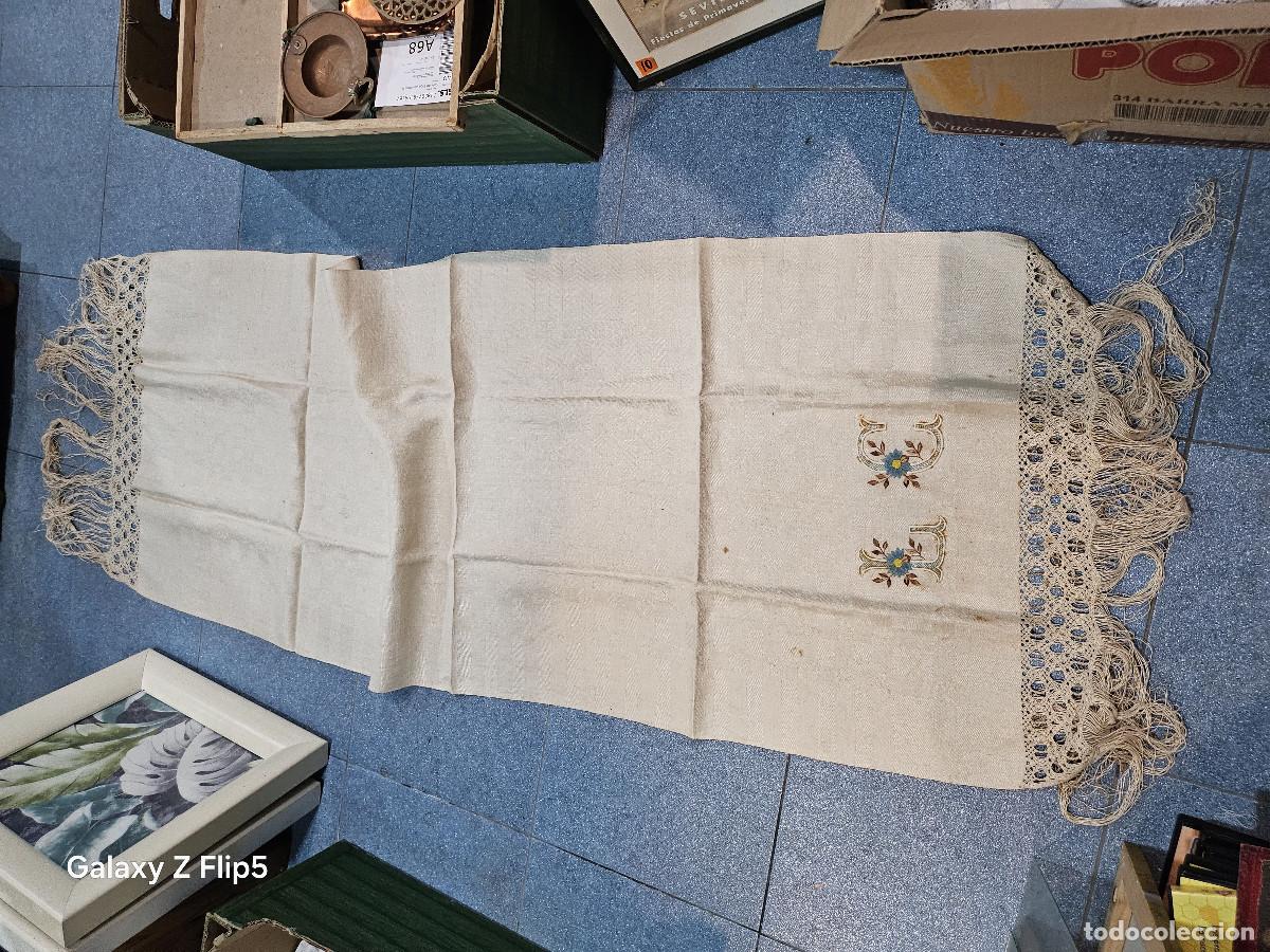 Antig&uuml;edades: ropa toalla antigua bordada - Foto 1