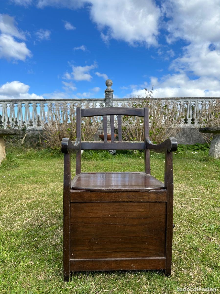 Antig&uuml;edades: Don Pedro. Sill&oacute;n inodoro antiguo - Foto 1