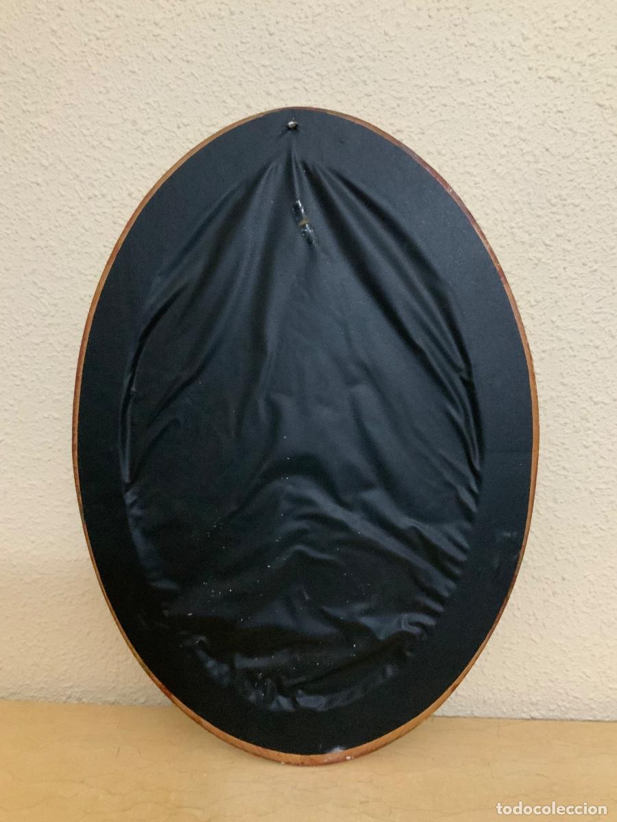 Antig&uuml;edades: Cuadro ovalado Virgen con el Ni&ntilde;o - Foto 3