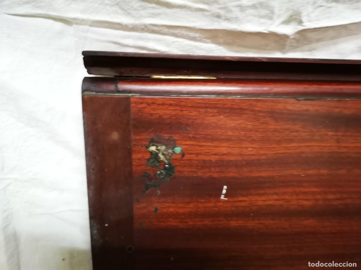 Antig&uuml;edades: Antiguas mesas de barco de madera de caoba - Foto 17
