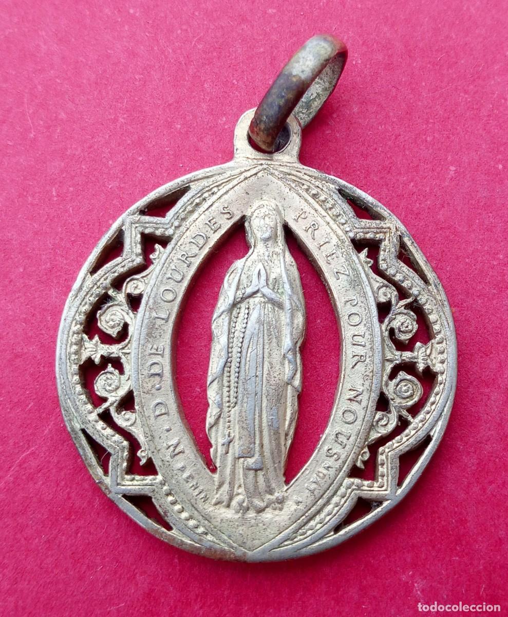 Antig&uuml;edades: Medalla Antigua Virgen de Lurdes. - Foto 1