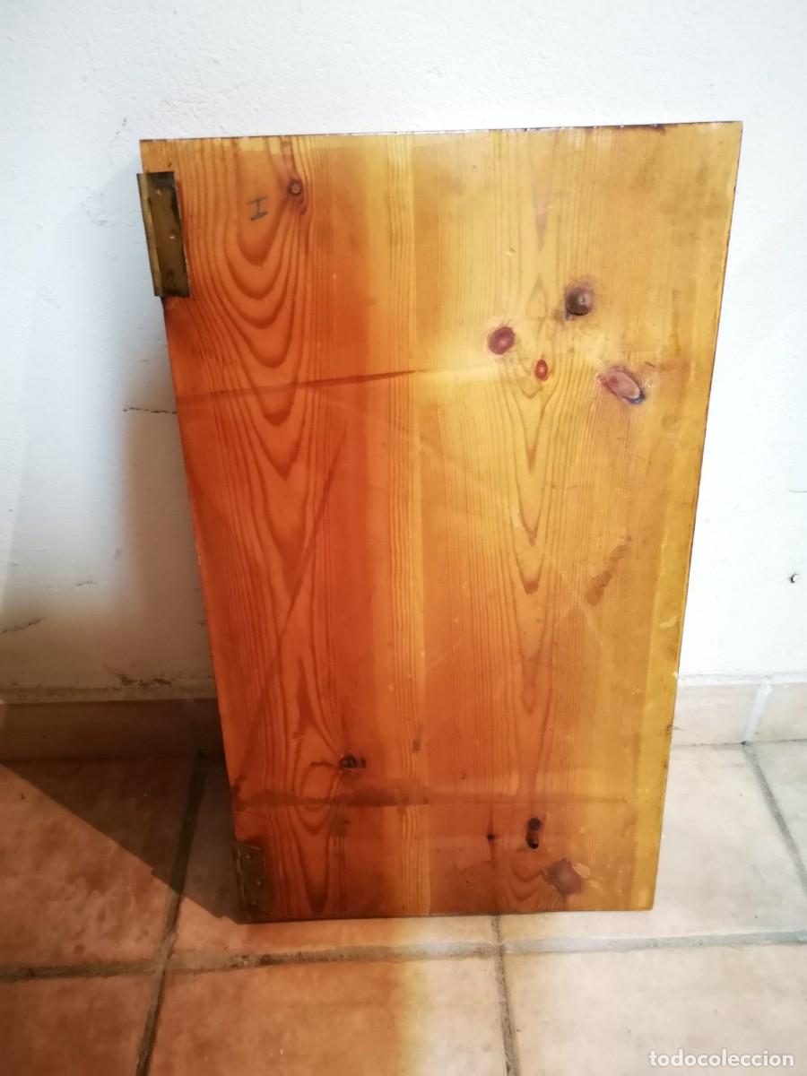 Antig&uuml;edades: Antigua mesa de pared de madera de pino - Foto 2