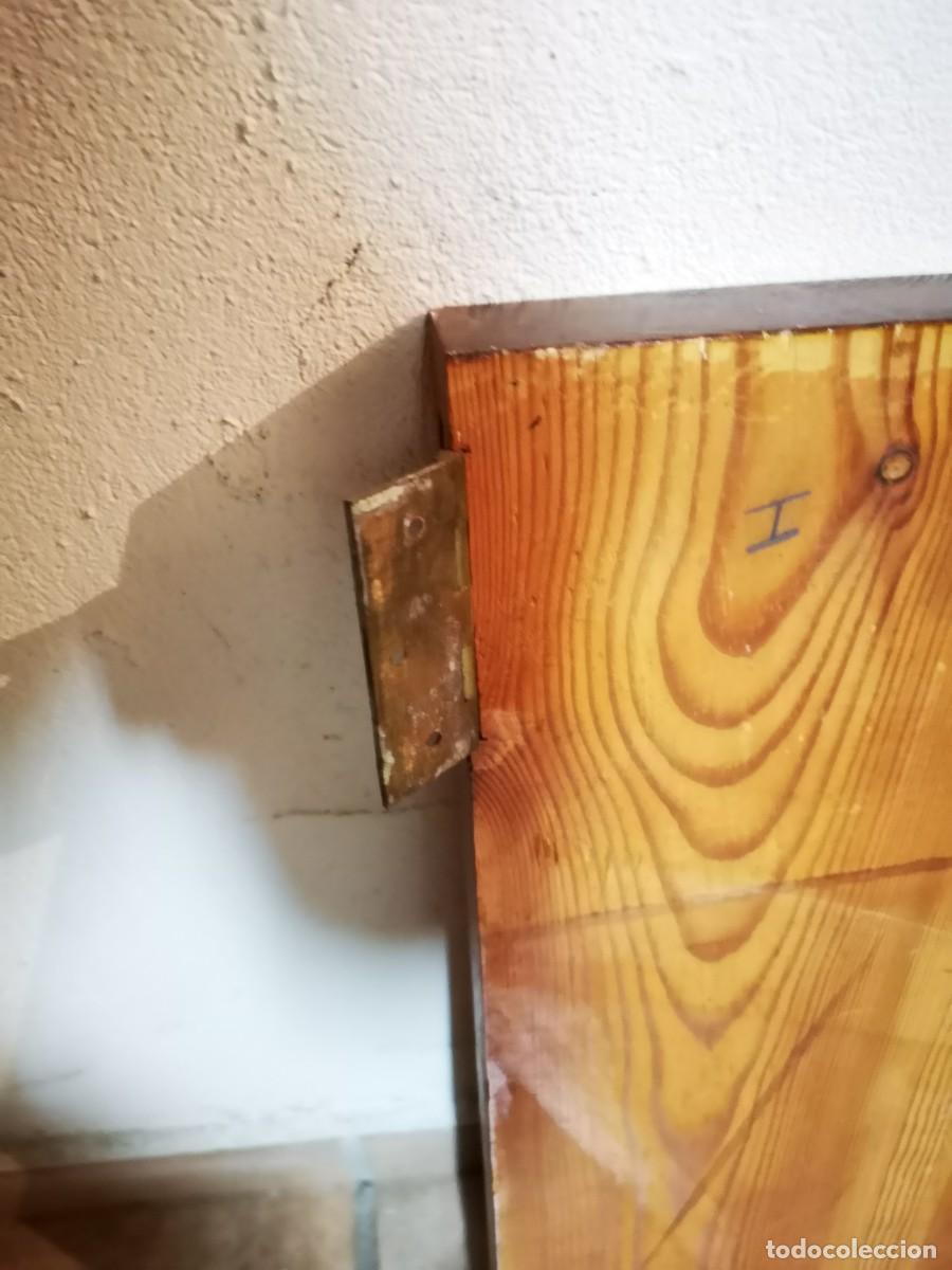 Antig&uuml;edades: Antigua mesa de pared de madera de pino - Foto 3