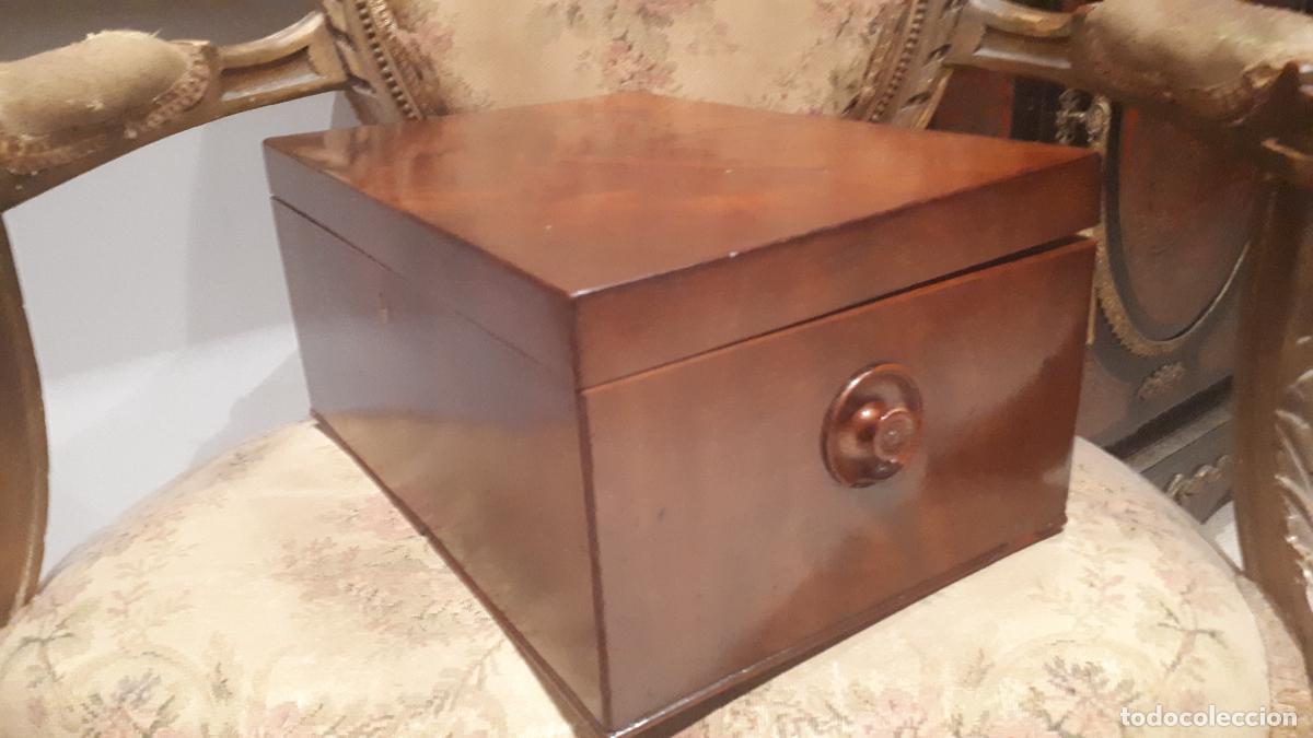 Antig&uuml;edades: CAJA DE MADERA DE CAOBA, SIGLO XIX. - Foto 6