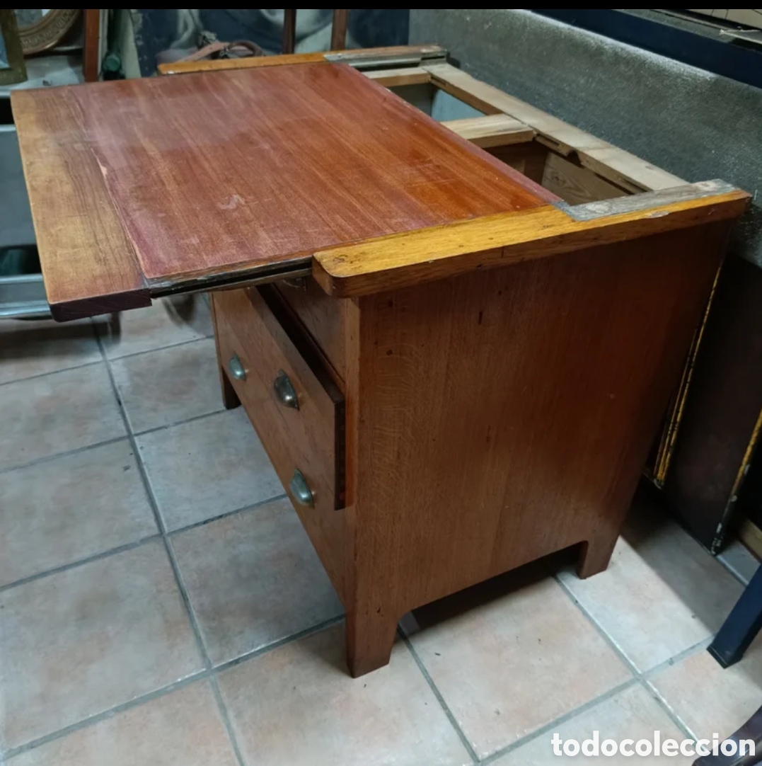 Antig&uuml;edades: Antiguo escritorio de madera de pino - Foto 2