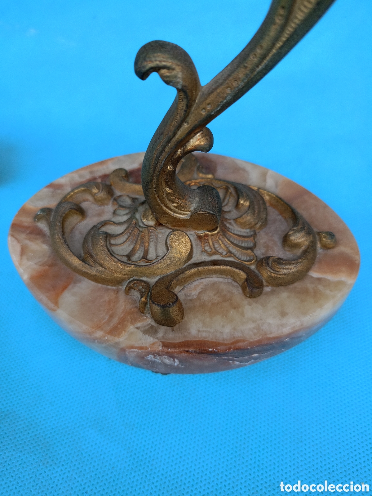 Antig&uuml;edades: PAREJA DE CANDELABROS EN BRONCE Y M&Aacute;RMOL - Foto 3