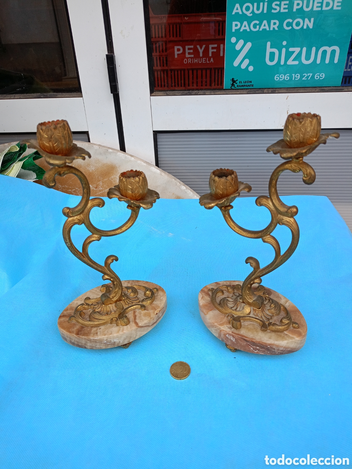 Antig&uuml;edades: PAREJA DE CANDELABROS EN BRONCE Y M&Aacute;RMOL - Foto 5