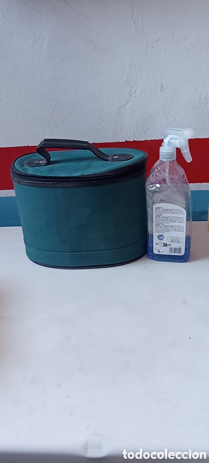 Antig&uuml;edades: Antigua malet&iacute;n de mano - Foto 1