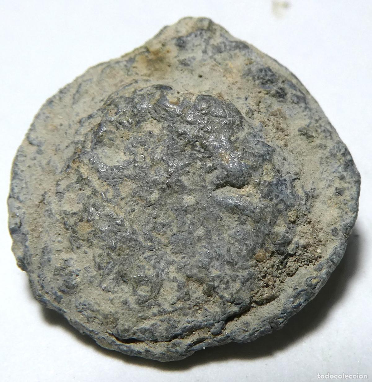 Antig&uuml;edades: Antiguo plomo a identificar ,mide 1,8 cm - Foto 2