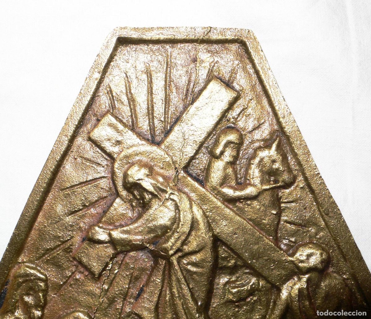 Antig&uuml;edades: PLACA DEVOCIONAL EN BRONCE - Foto 3