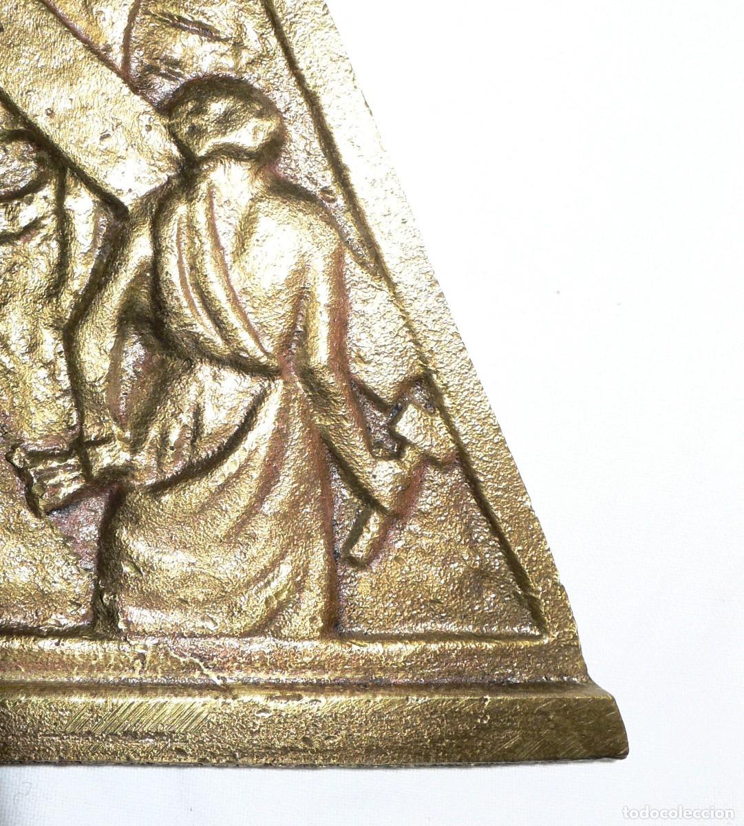 Antig&uuml;edades: PLACA DEVOCIONAL EN BRONCE - Foto 4