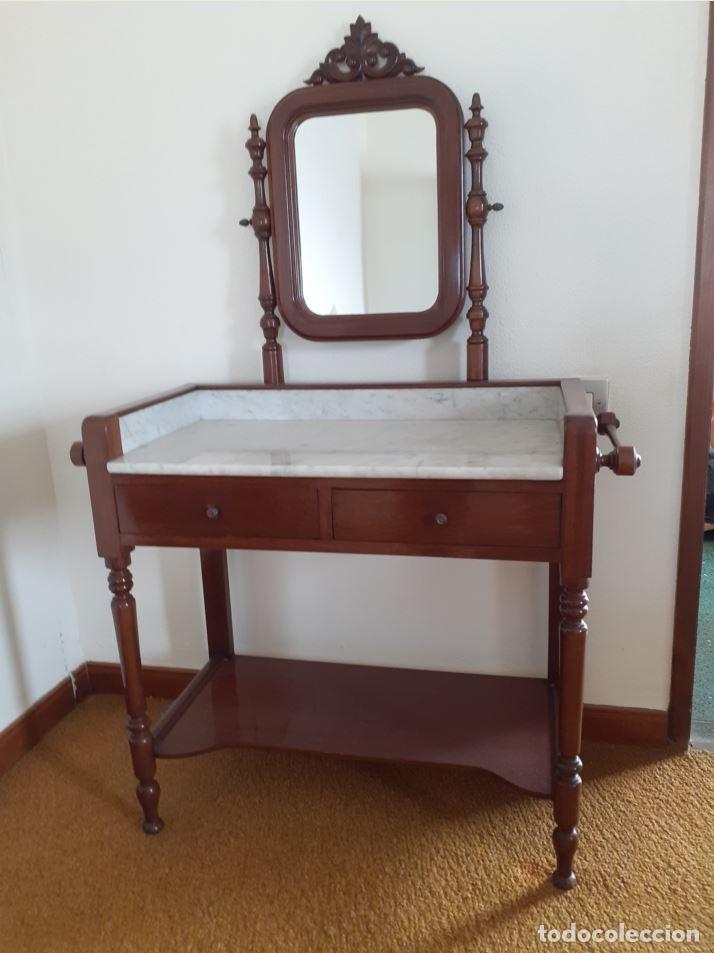 Antig&uuml;edades: Mueble lavabo con espejo - Foto 3