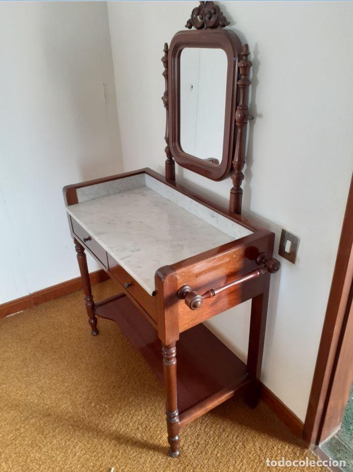 Antig&uuml;edades: Mueble lavabo con espejo - Foto 4