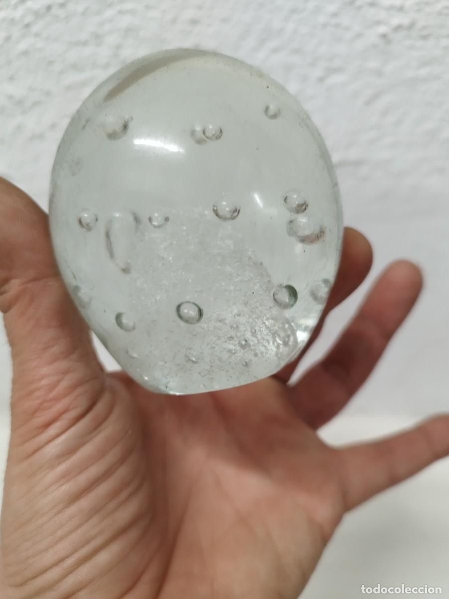 Antig&uuml;edades: Antiguo pisapapeles de cristal. - Foto 3