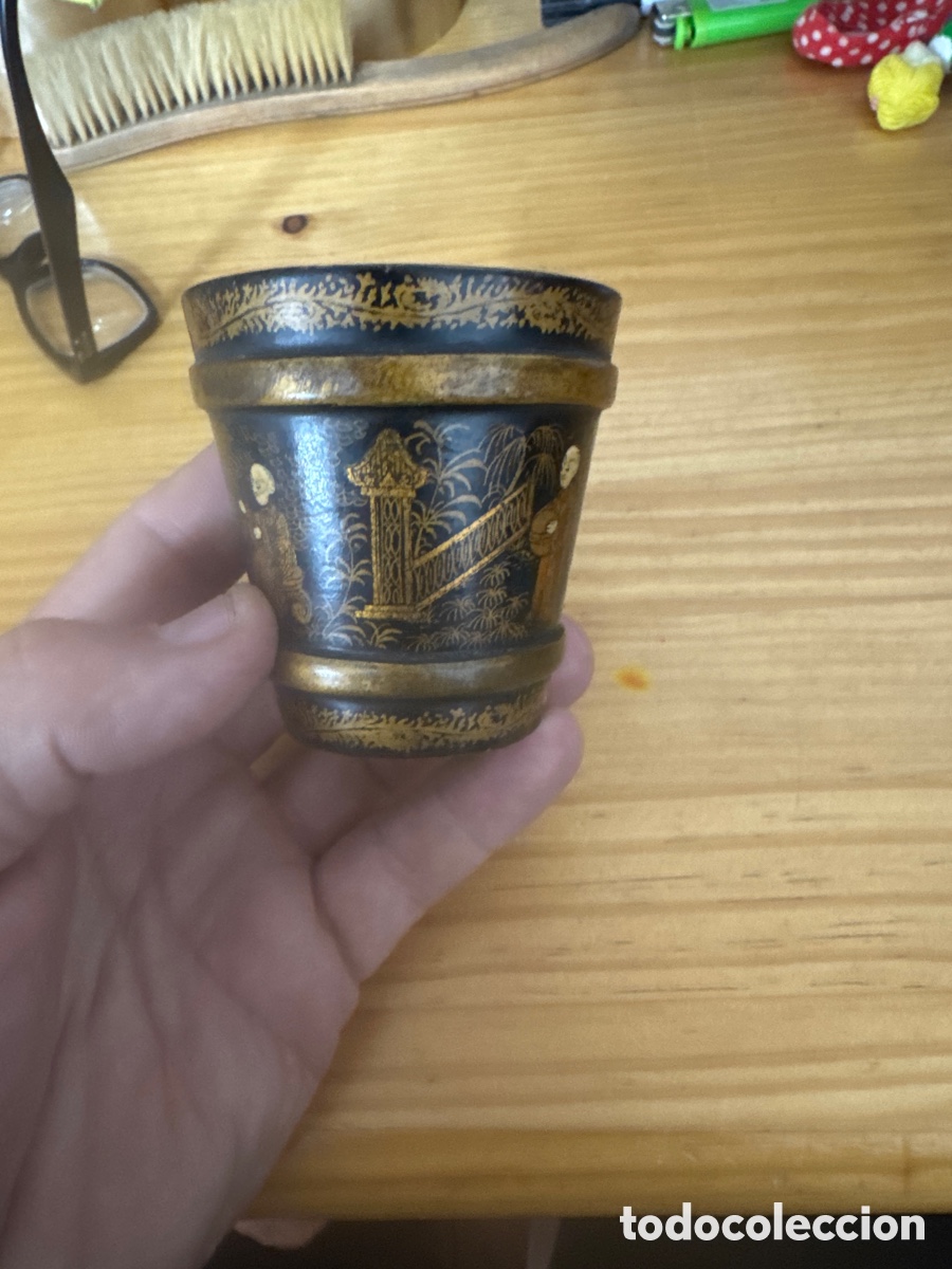 Antig&uuml;edades: PLATiLLO Y VASOS T&Eacute;CNICA DEL LACADO - - Foto 2
