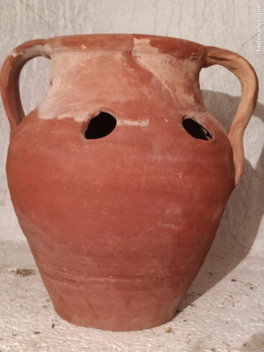 Antig&uuml;edades: Hornillo cocinilla fogon barro rojo alfareria popular Valdeverdeja (Toledo)