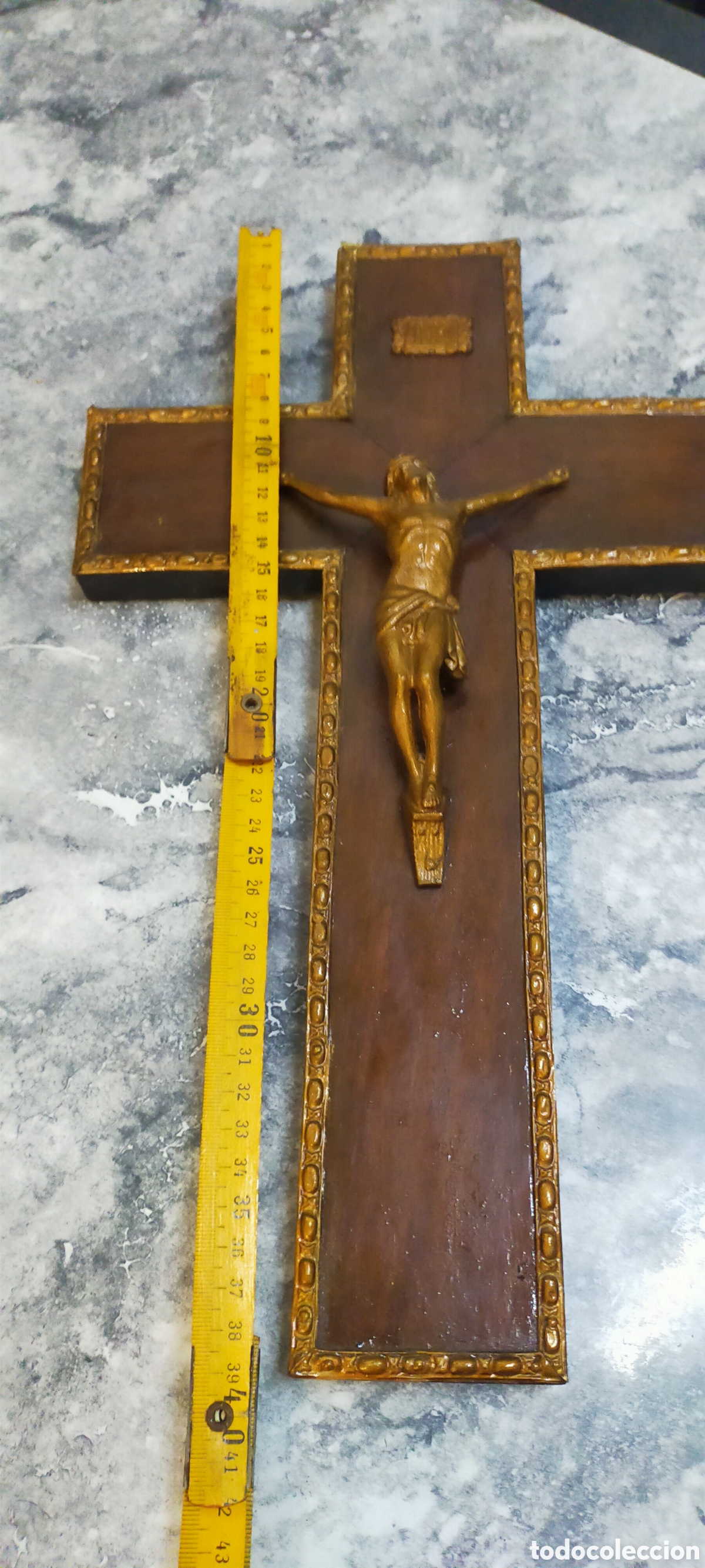 Antig&uuml;edades: 4 , crucifijos diferentes materiales - Foto 3