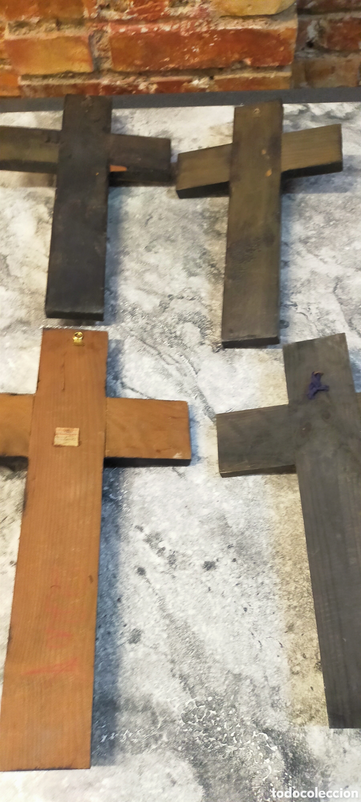 Antig&uuml;edades: 4 , crucifijos diferentes materiales - Foto 12