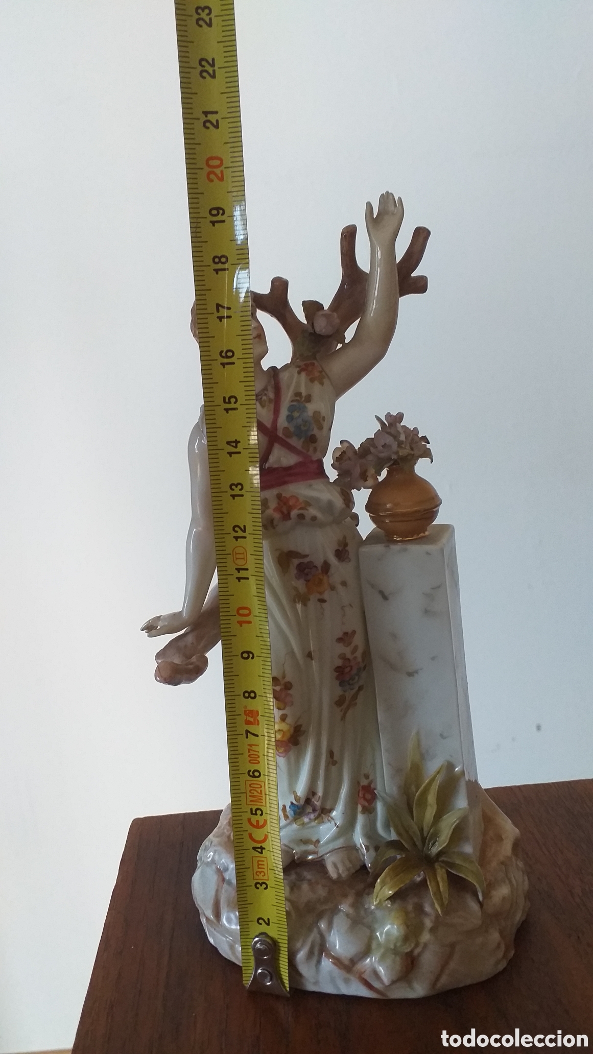 Antig&uuml;edades: Porcelana policromada - Foto 7
