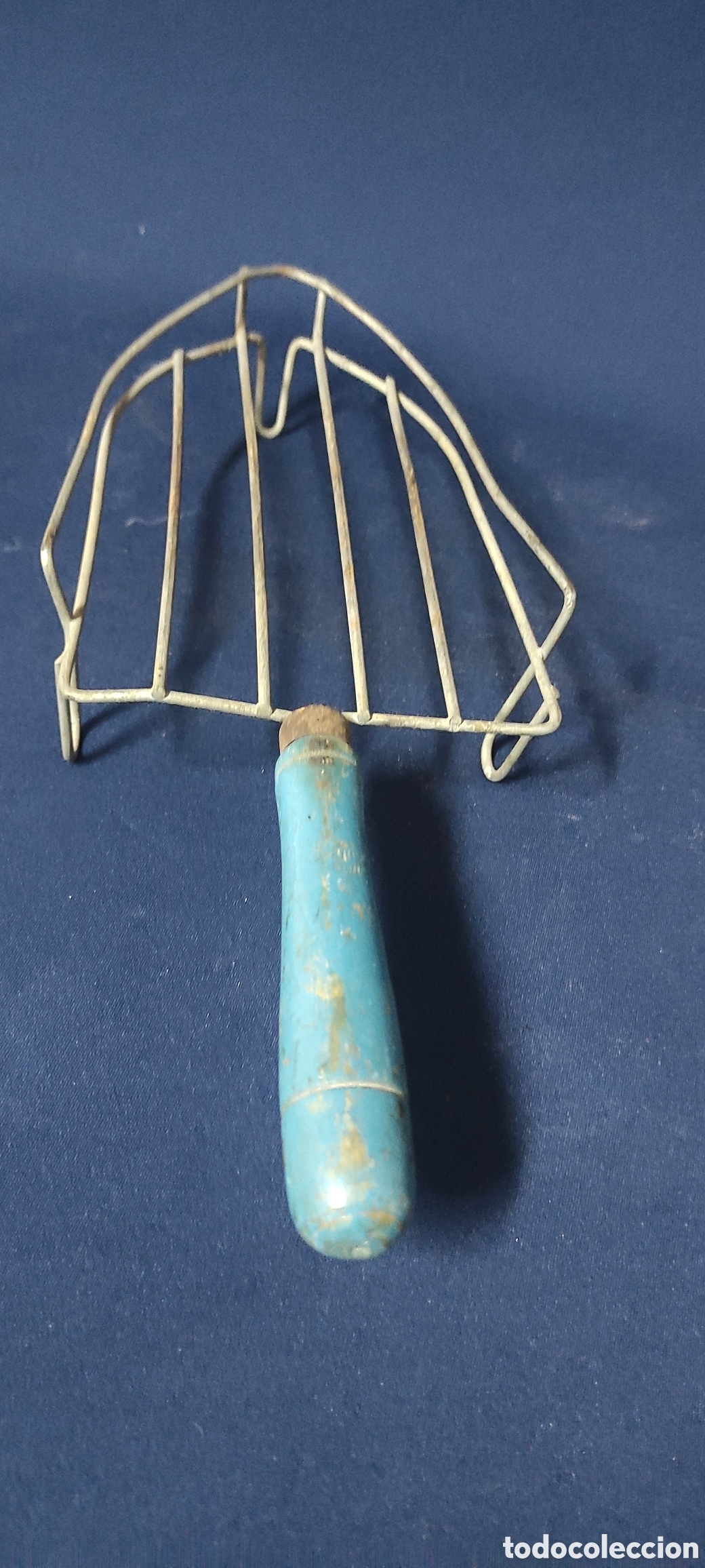 Antig&uuml;edades: Planchero antiguo aluminio - Foto 4