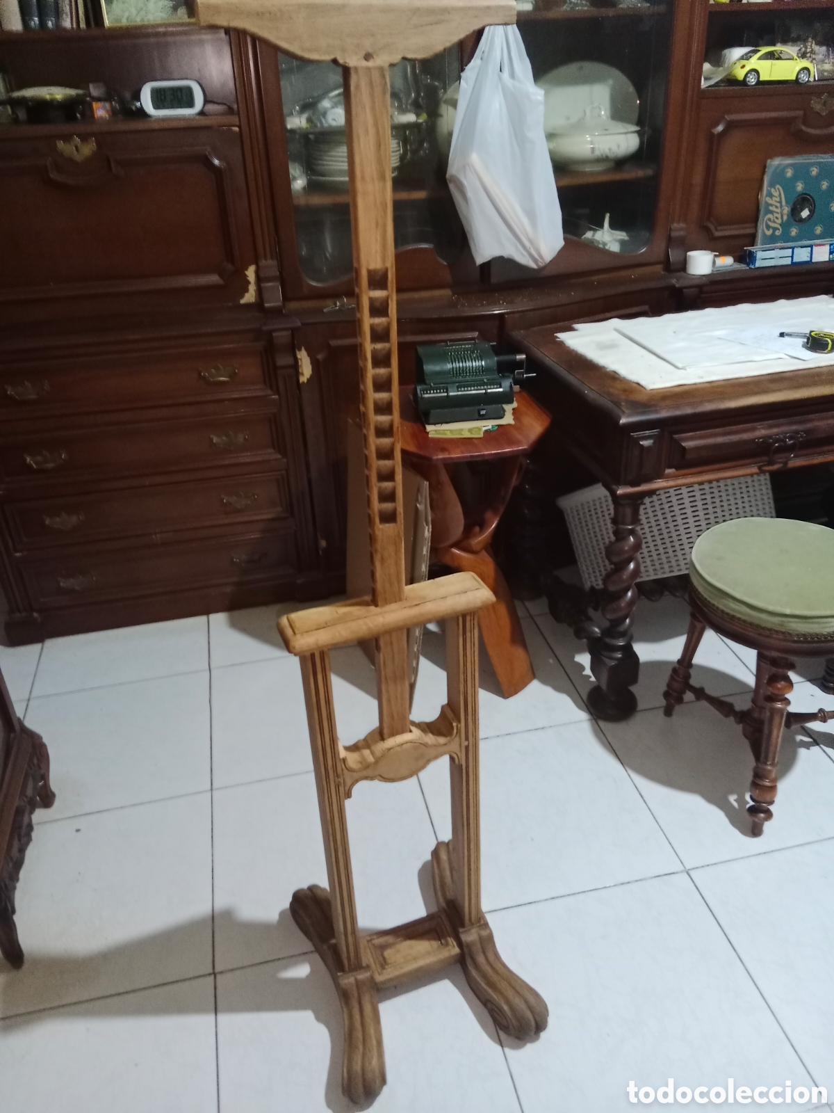 Antig&uuml;edades: Caballete o un Gal&aacute;n.ver fotos y descripci&oacute;n..