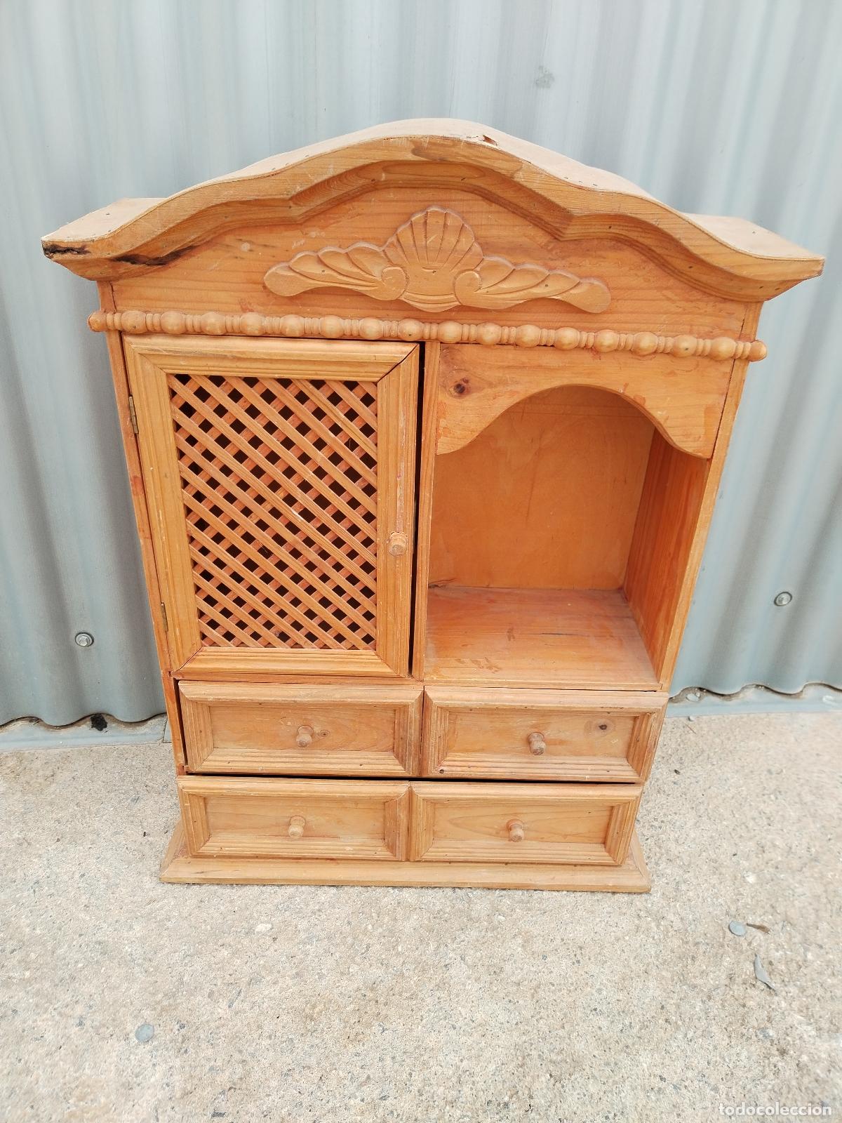Antig&uuml;edades: armario repisa de madera - Foto 1
