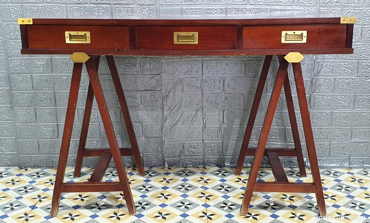 Antig&uuml;edades: Escritorio de campa&ntilde;a con silla estilo barco - Foto 2