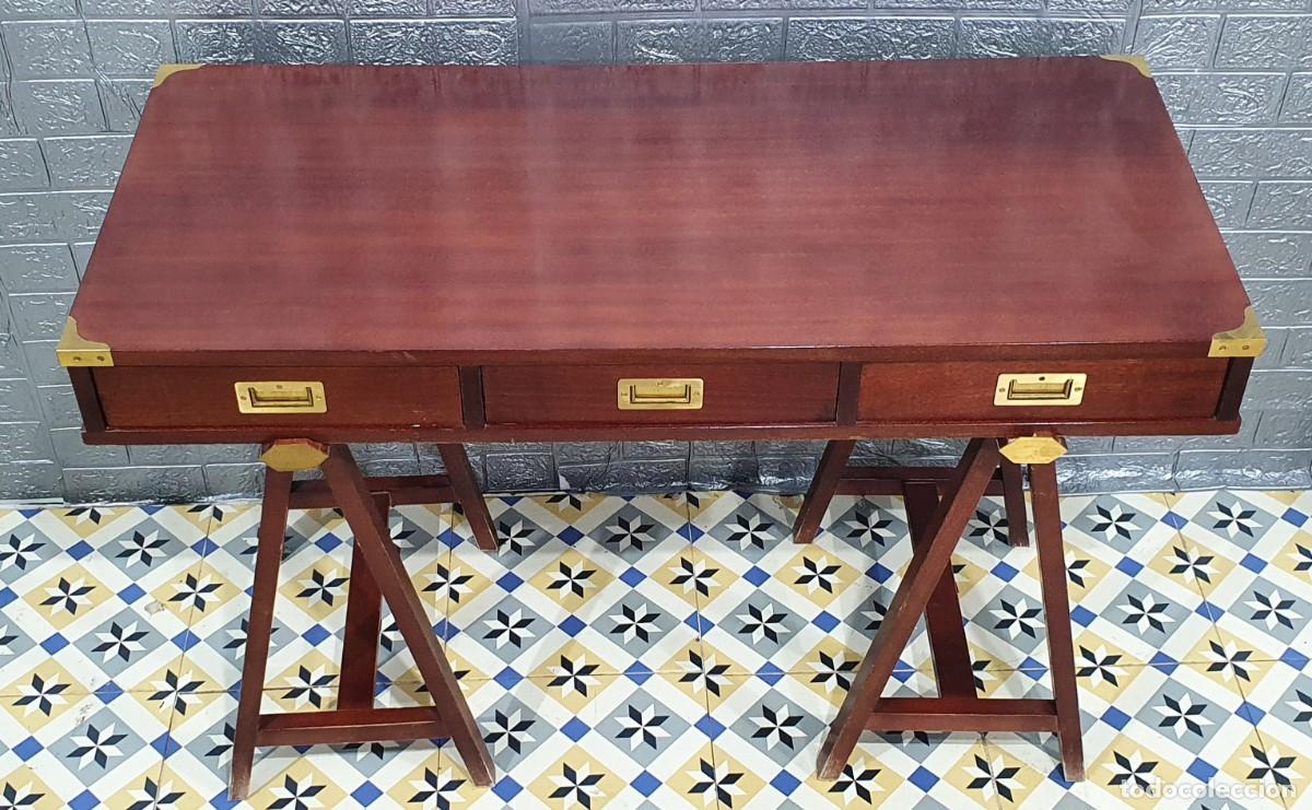 Antig&uuml;edades: Escritorio de campa&ntilde;a con silla estilo barco - Foto 4