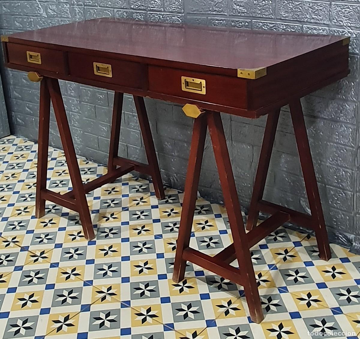 Antig&uuml;edades: Escritorio de campa&ntilde;a con silla estilo barco - Foto 5