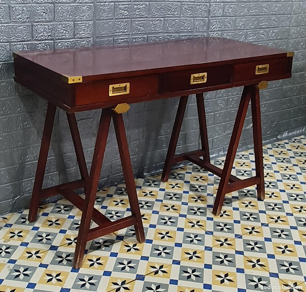Antig&uuml;edades: Escritorio de campa&ntilde;a con silla estilo barco - Foto 6