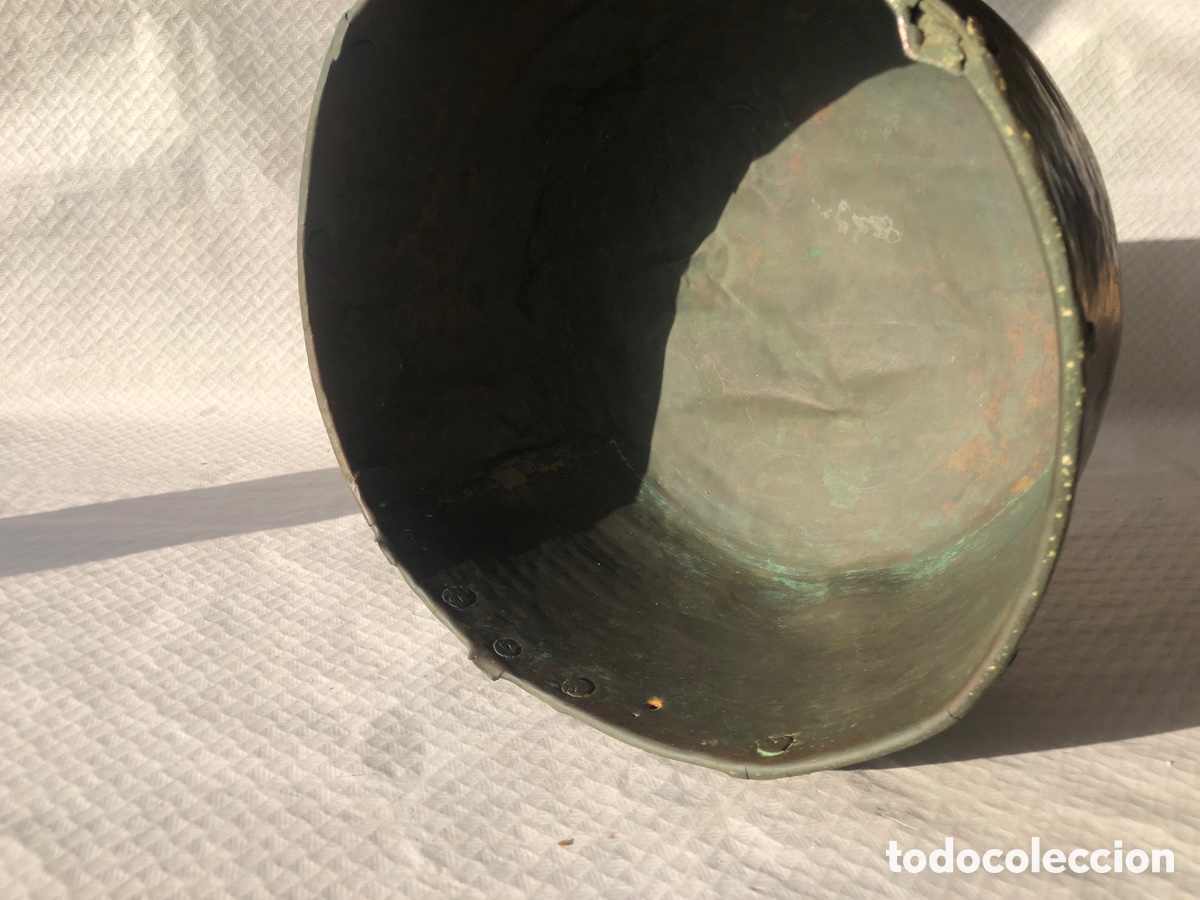 Antig&uuml;edades: Antigua y grande olla de cobre - Foto 5