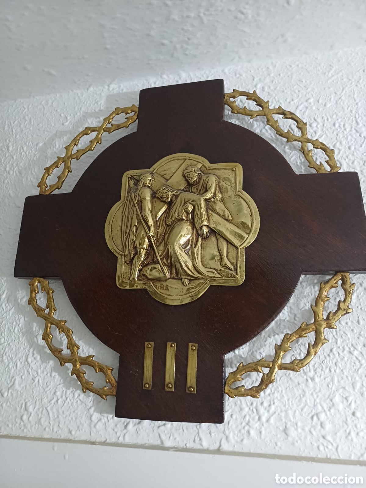 Antig&uuml;edades: Viacrucis de madera y bronce - Foto 3