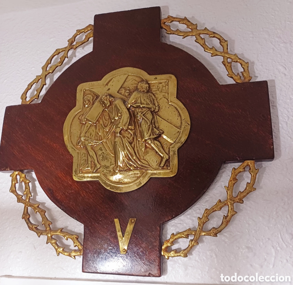 Antig&uuml;edades: Viacrucis de madera y bronce - Foto 5