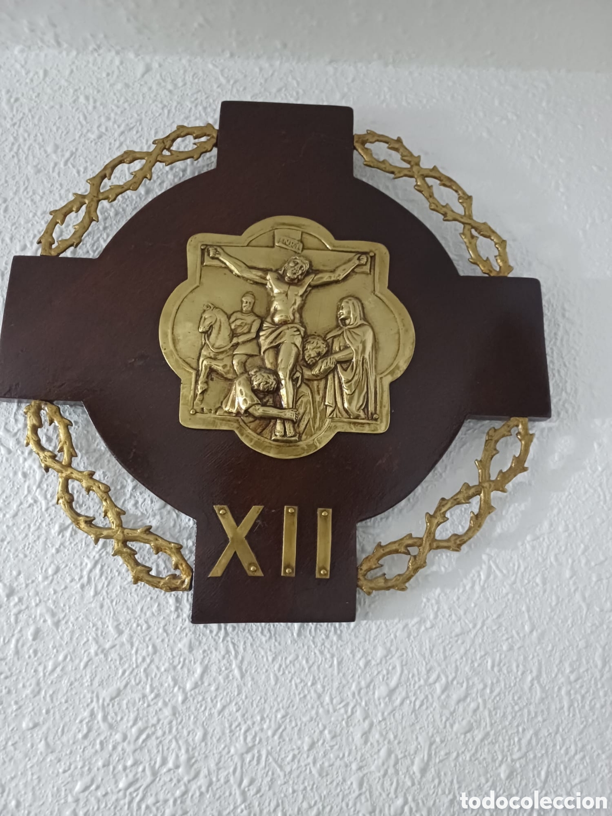 Antig&uuml;edades: Viacrucis de madera y bronce - Foto 12